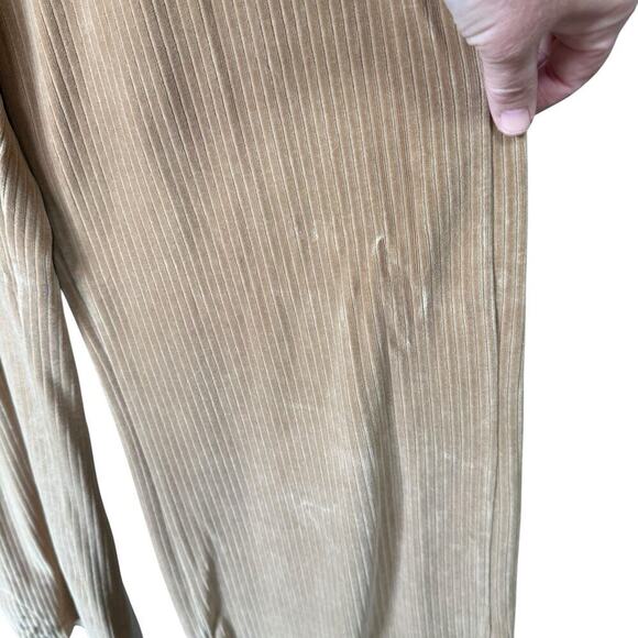 Nike Track Suit Women's Velour Beige Sz Small Athleisure Activewear Blokecore - Picture 16 of 16